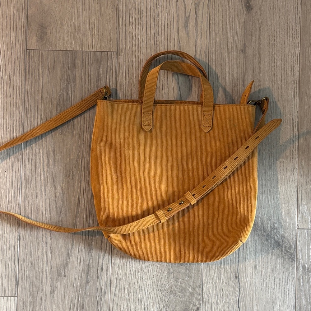Mustard leather bag